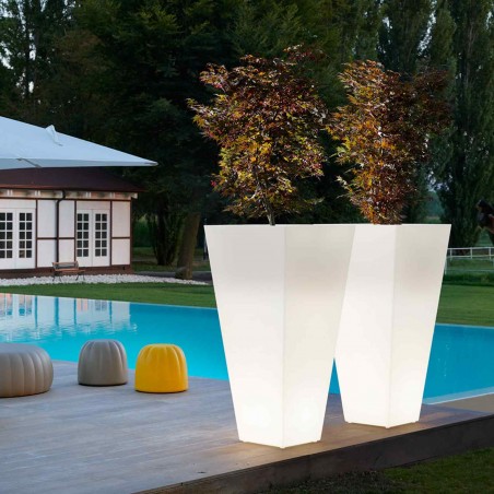 Slide - Vase Y-Pot Light