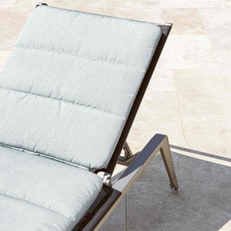Fast  - Ushuaia Sunlounger