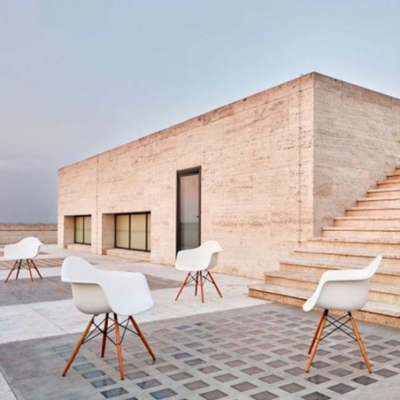Vitra - Poltroncina Eames Plastic DAW