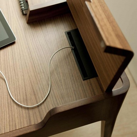 Porada - Saffo Bureau