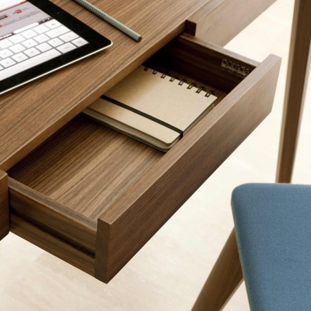 Porada - Saffo Bureau