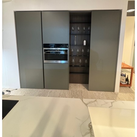 Forma 2000 - Laminate Kitchen with Island