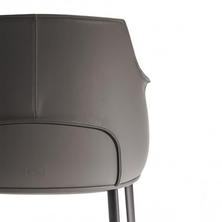 Poltrona Frau - Archibald Large Little Armchair