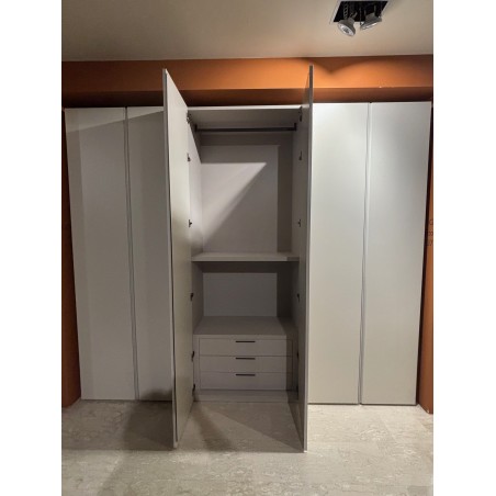 Novamobili - Gola Wardrobe