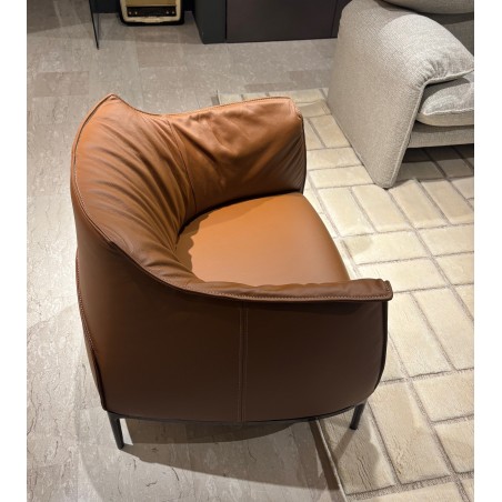 Poltrona Frau - Archibald Armchair